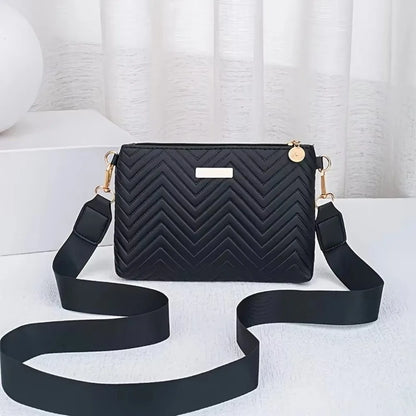 Violeta bella - Bolso Bandolera Acolchado con Cadena