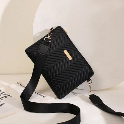 Violeta bella - Bolso Bandolera Acolchado con Cadena