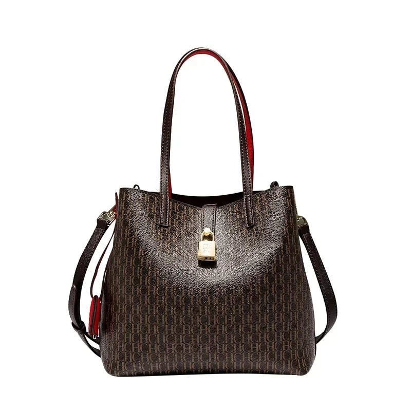 Bella Prestige- Bolso femenino CH de gran capacidad, elegante y versátil.